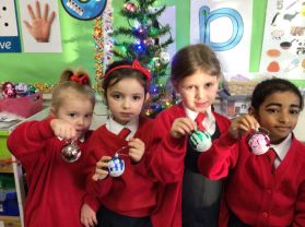 Delightful Decorations by Primary One