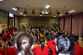 Grandparents\' Day in Holy Cross Girls\'